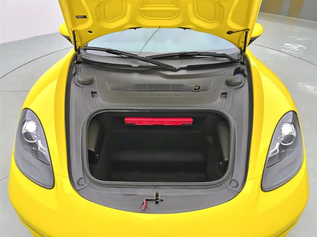 Porsche 718 2016 Cayman 2.0T фото 14
