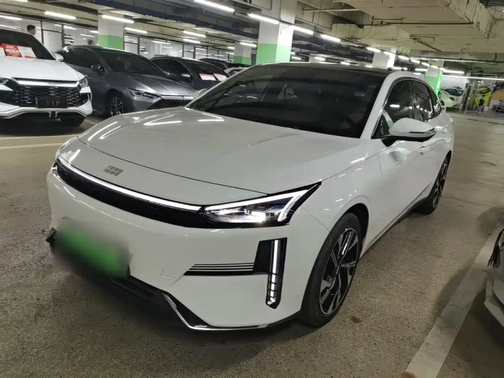 Geely Galaxy Galaxy L6 2023 2023 125km Starship