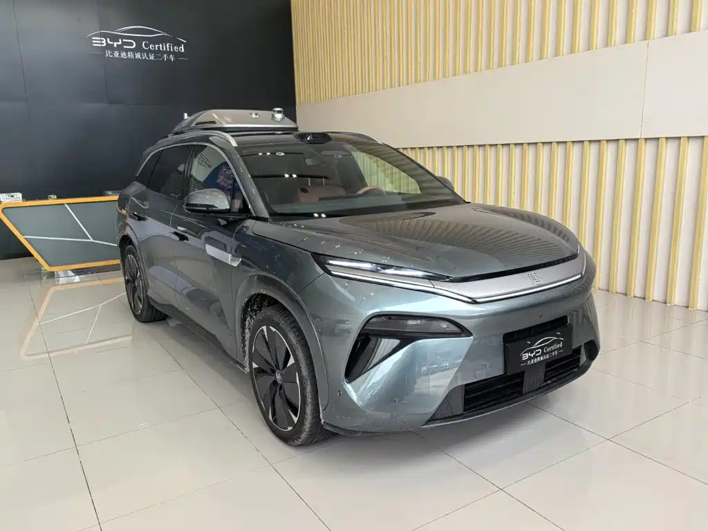 BYD Tang L 2025 2025 DM 175KM Drone Player Edition