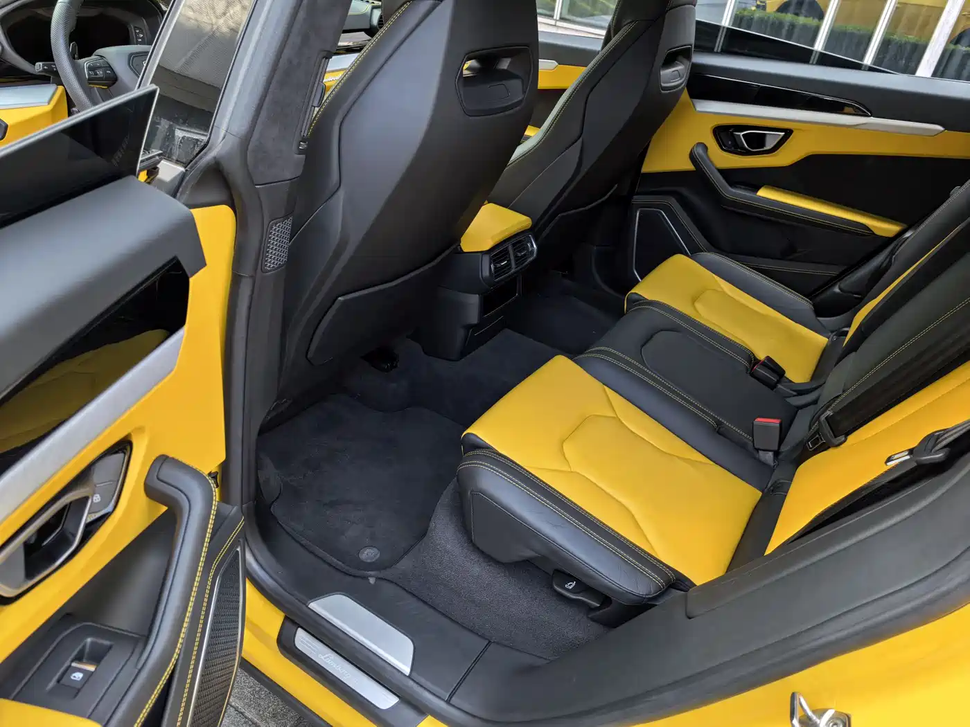 Lamborghini Urus 2021 4.0T V8 фото 10