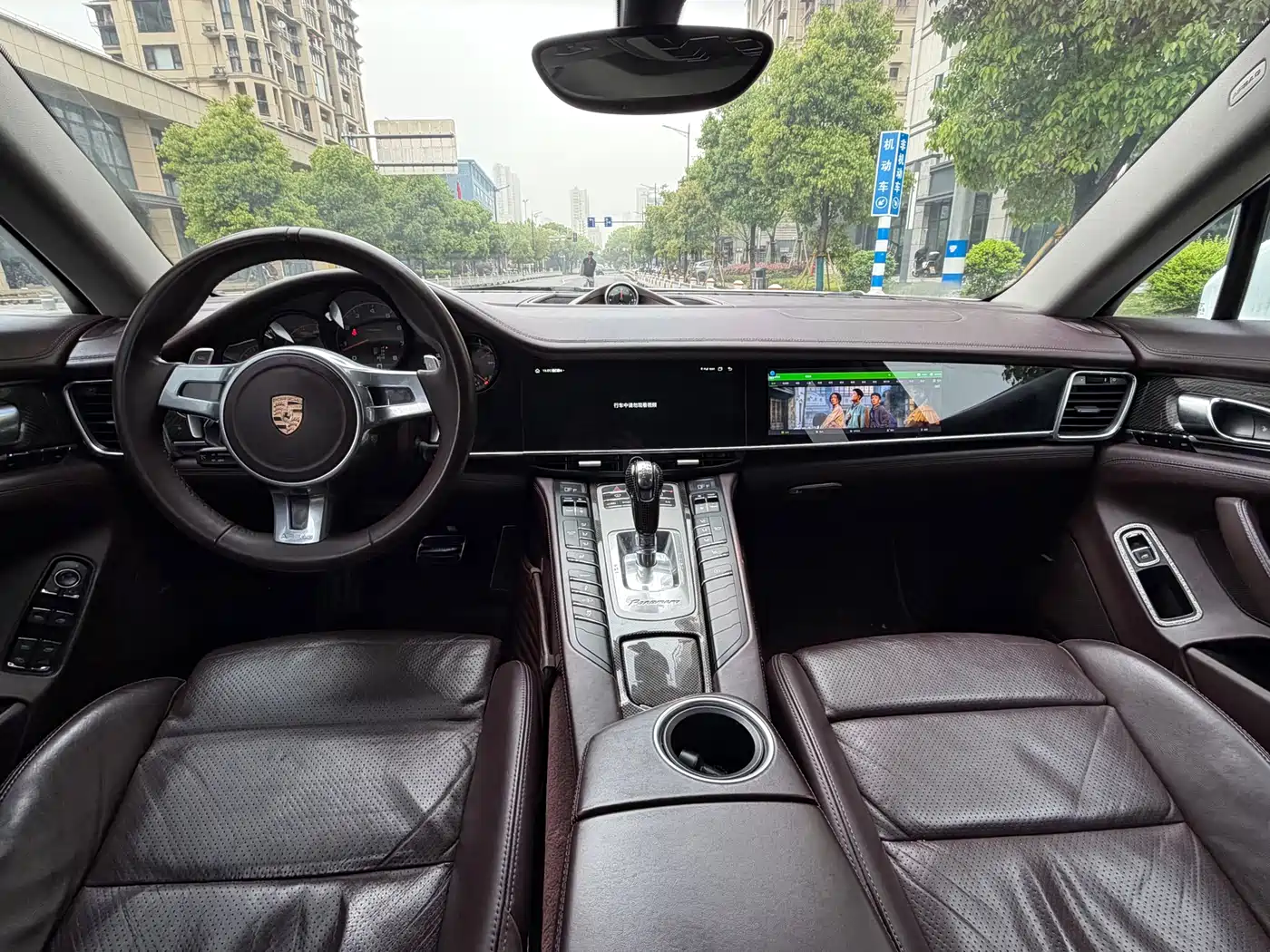 Porsche Panamera 2014 Panamera 3.0T фото 6