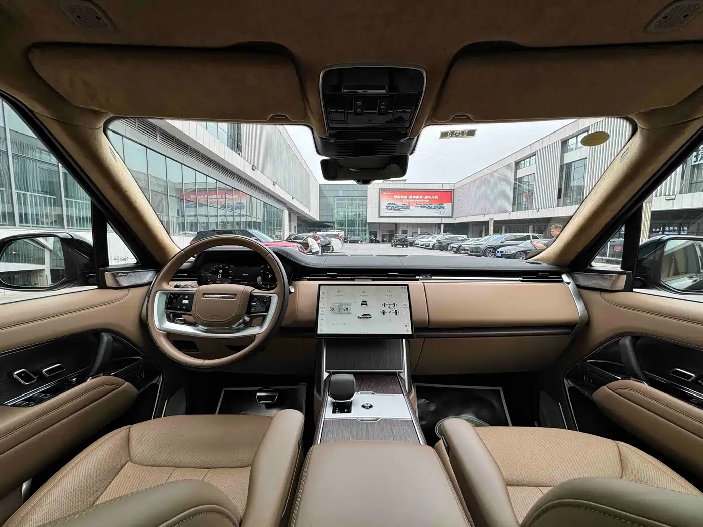 Фото 9 - Land Rover Range Rover