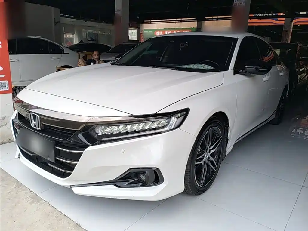 Honda Accord 2022 260TURBO Phantom Night Premium