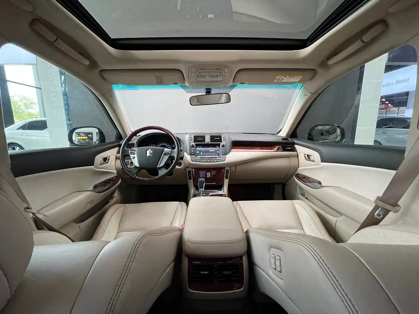 Toyota Crown 2012 2.5L Royal Leather Edition фото 12
