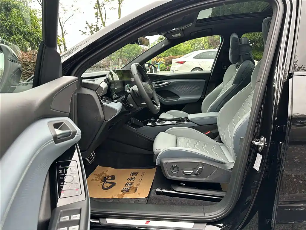 Audi Q6L e-tron 2025 Model Pioneer Edition фото 4