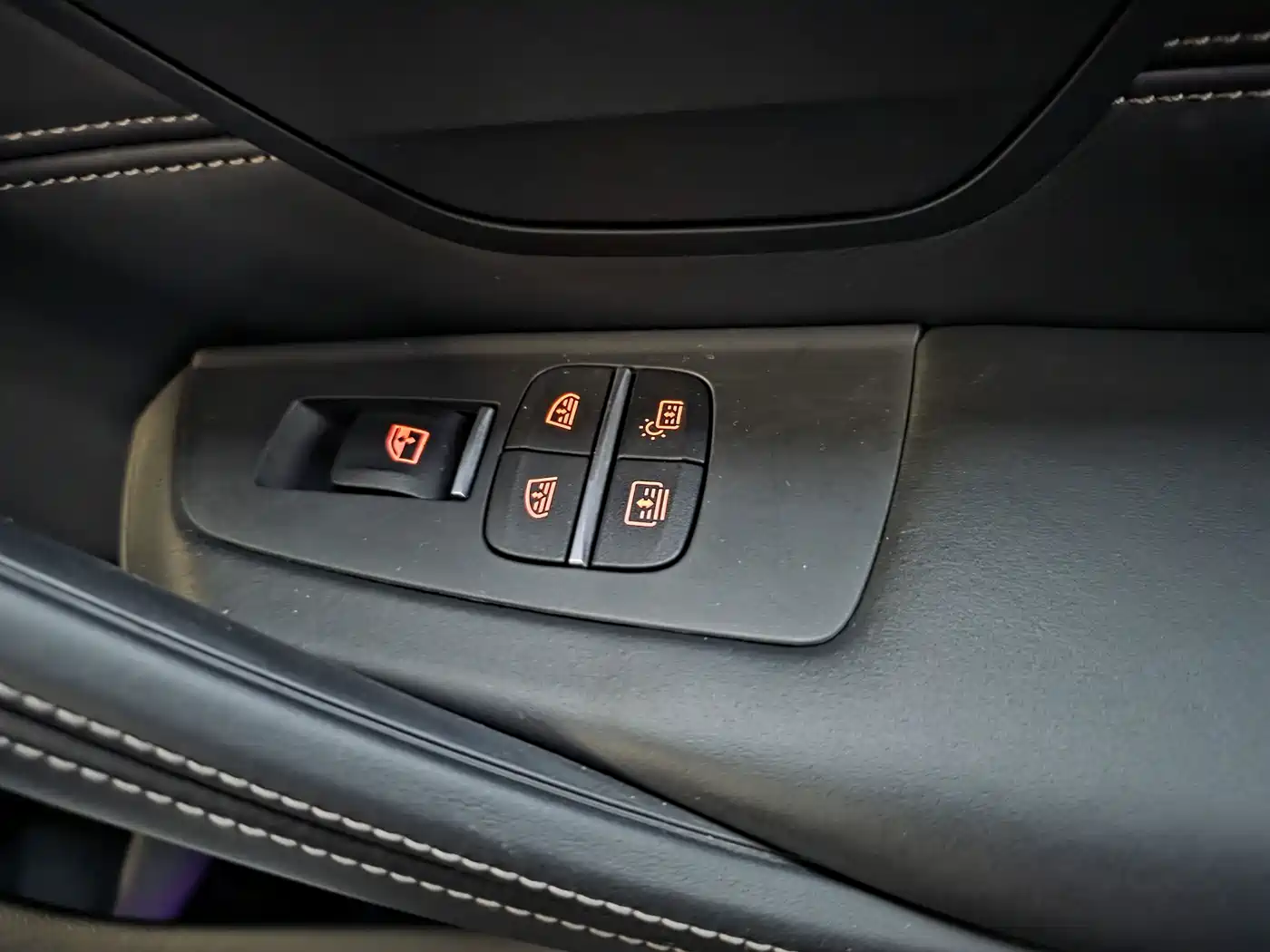 Photo 11 - BMW 5 Series
