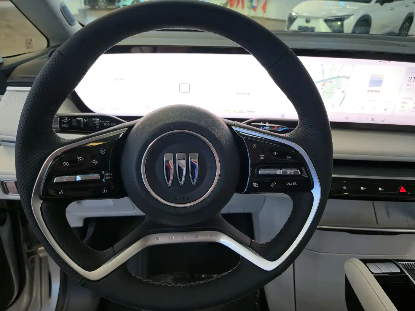 BUICK GL8 NEW ENERGY