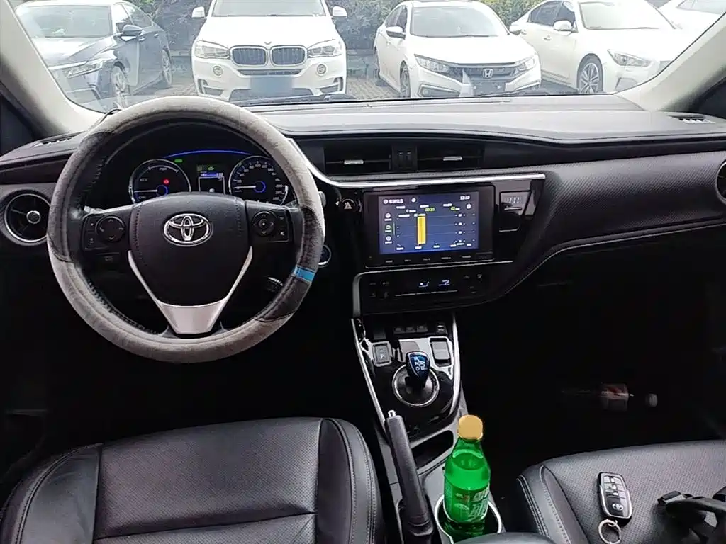 Toyota Levin Twin Engine E+ 2019 1.8PH V E-CVT Luxury Edition фото 13