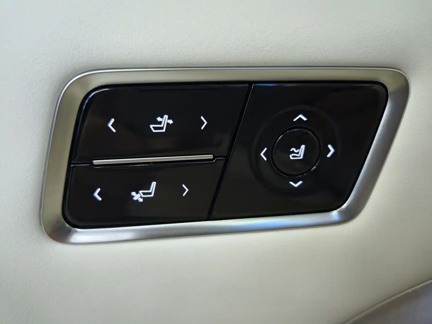 BUICK GL8 NEW ENERGY