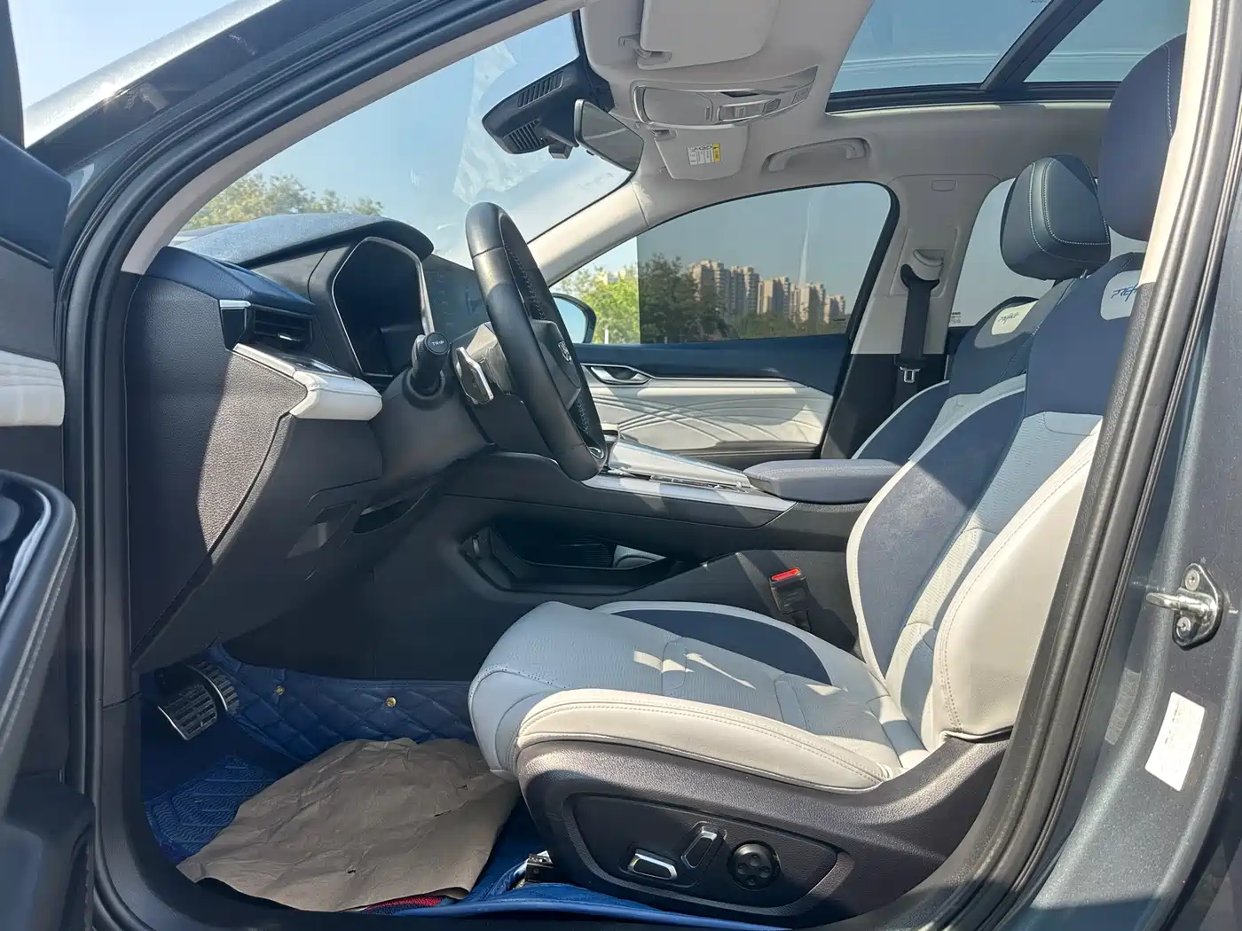 GEELY AUTOMOBILE XINGRUI