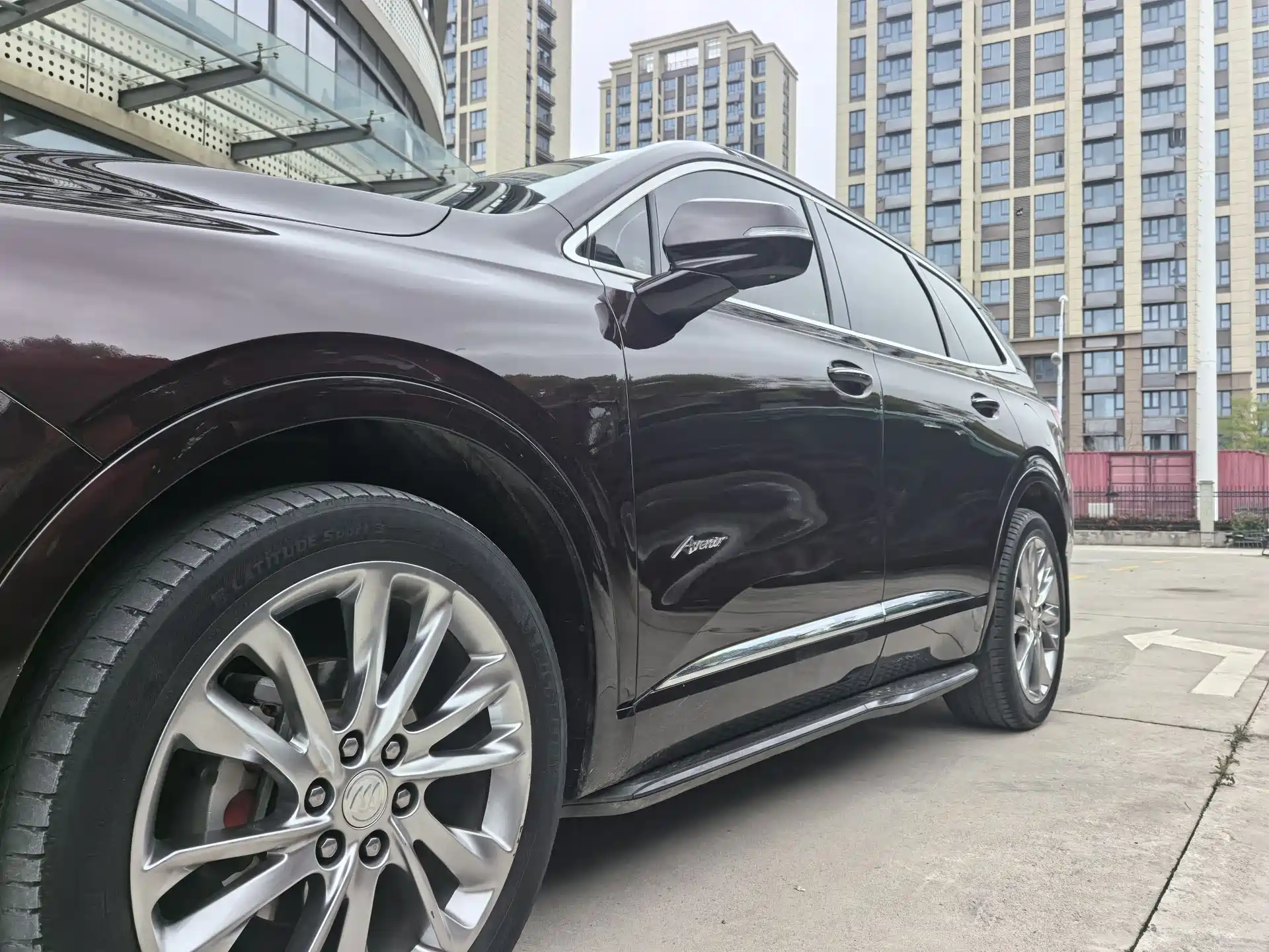 Фото 7 - Buick Enclave