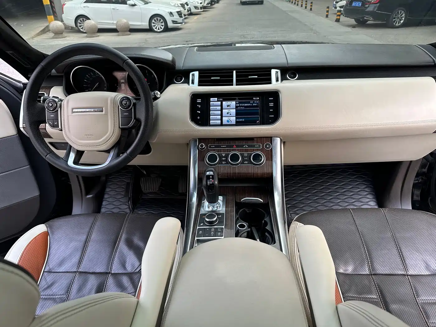 Land Rover Range Rover Sport 2014 3.0 SC V6 HSE DYNAMIC фото 10