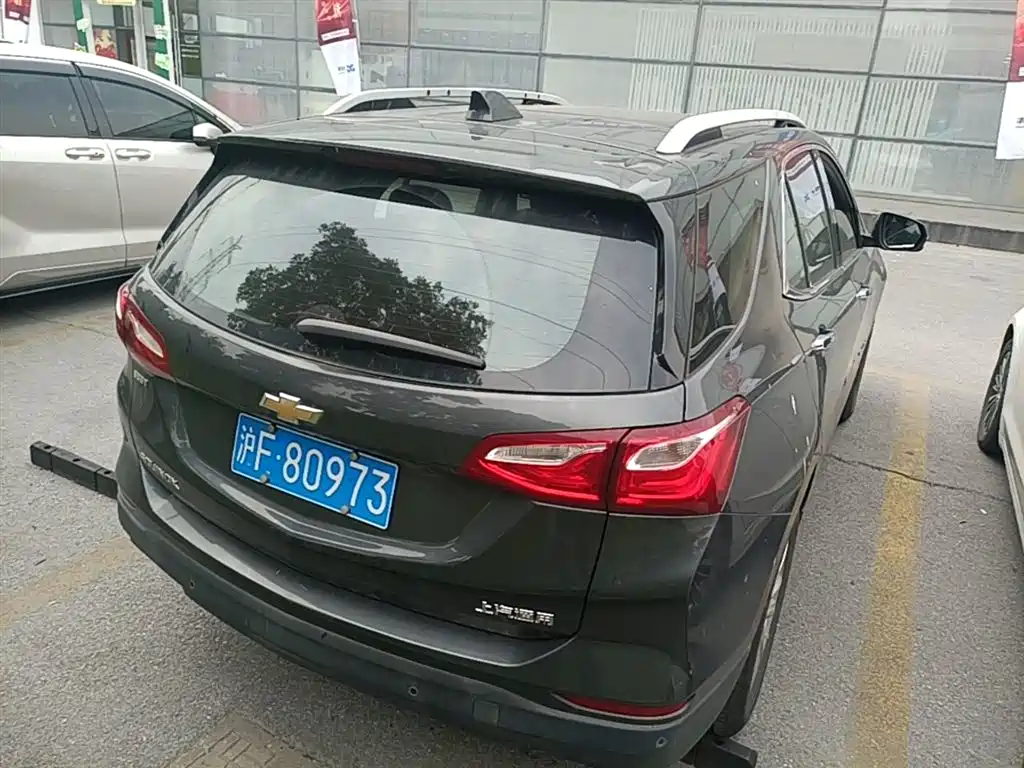 Chevrolet Equinox 2017 535T Automatic Realm Edition фото 12