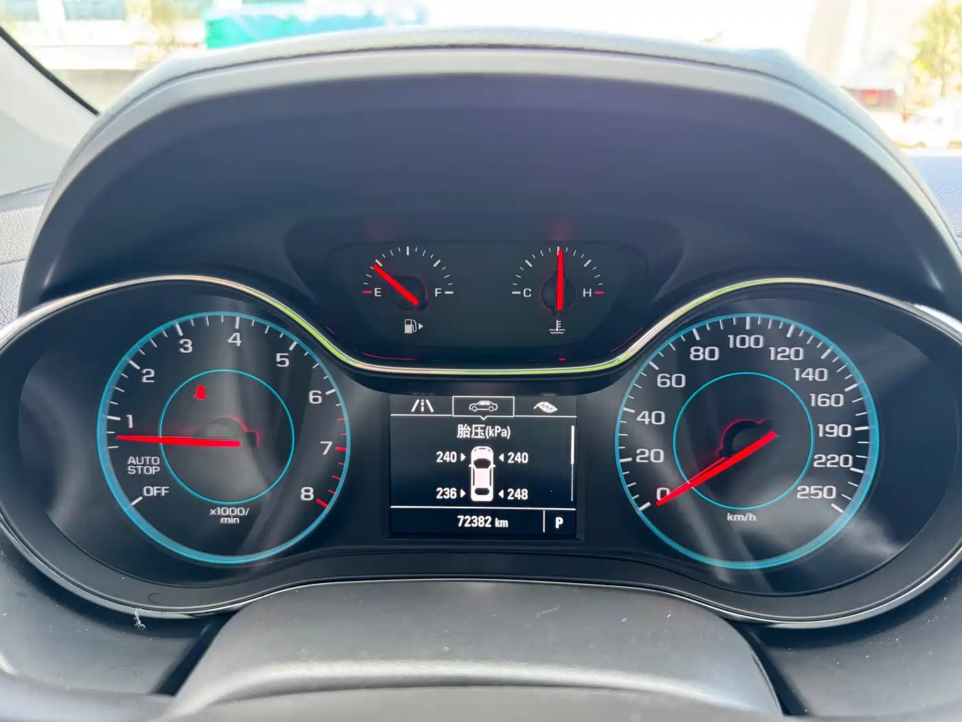 Chevrolet Cruze 2018 320 Automatic Pioneer Sunroof Edition фото 13