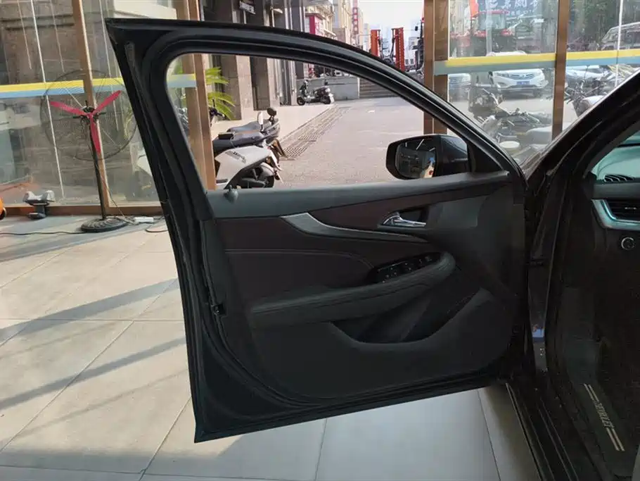 Chevrolet Malibu 2018 530T Automatic Trend Edition фото 7
