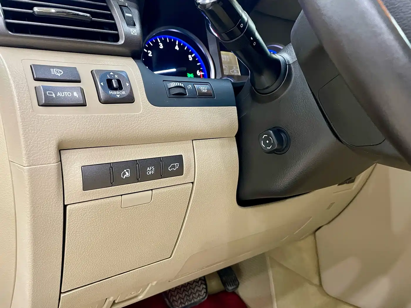 Lexus LX 2009 570 фото 17