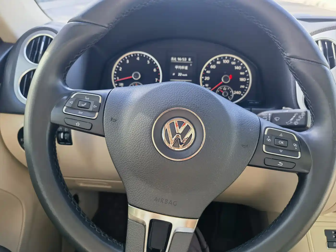 Volkswagen Tiguan 2012 2.0TSI Automatic 4WD Elite Edition фото 15