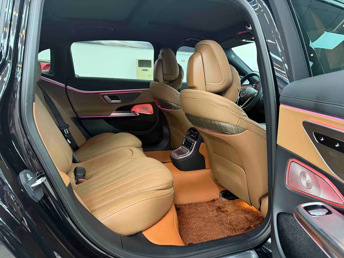 Mercedes-Benz E-Class New Energy 2025 2024 E 350 e L Plug-in Hybrid Sedan