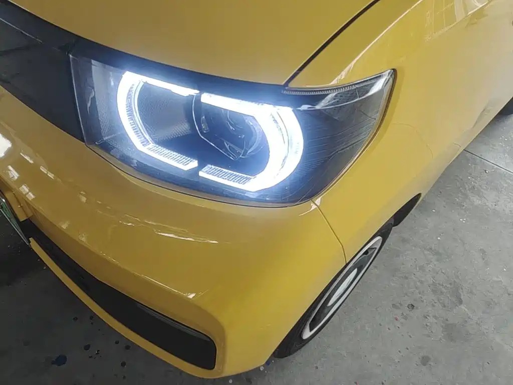 Фото 24 - Wuling Motors Hongguang MINIEV