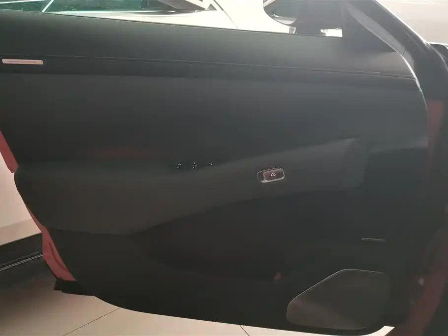 Xiaomi Auto Xiaomi YU7 2025 Ultra Long Range High Performance AWD Max Edition фото 7
