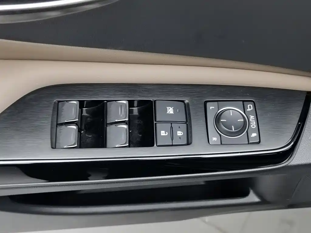 Lexus ES, миниатюра 9
