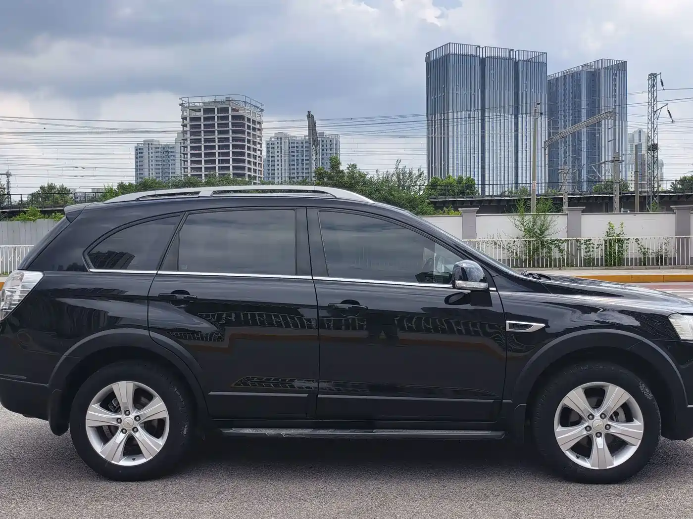 Chevrolet Captiva 2012 2012 2.4L 4WD Flagship Edition 7-Seater