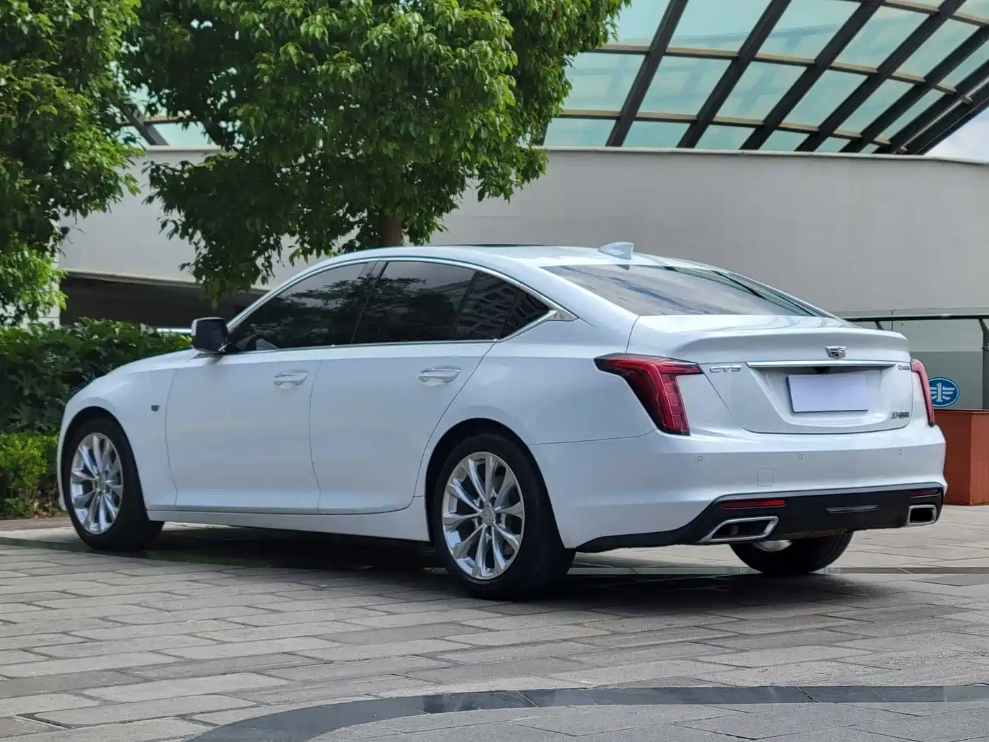 CADILLAC CT5