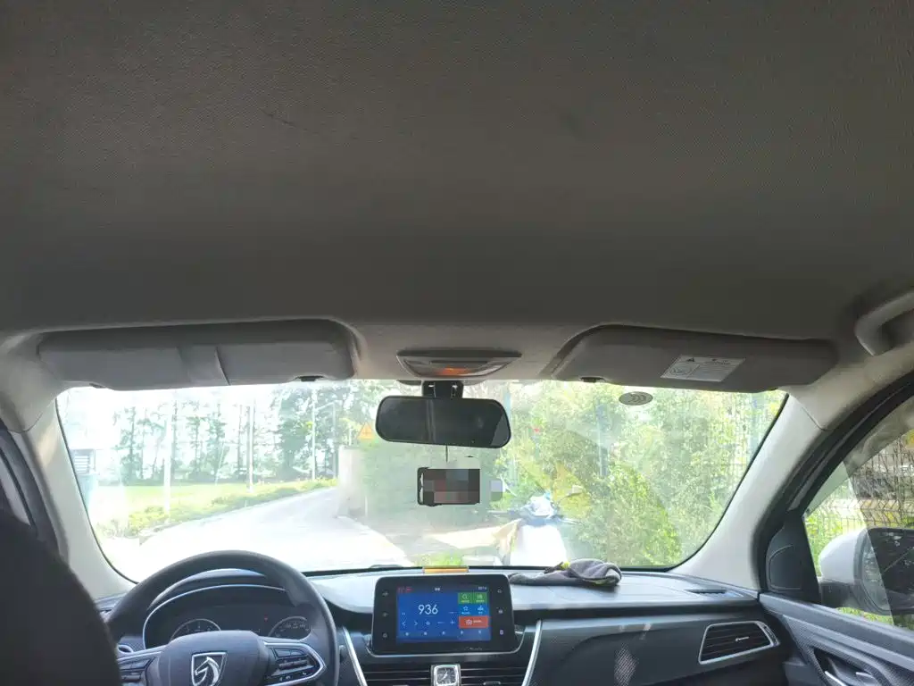 Baojun 730 2021 2021 1.5L Manual Fashion 7-Seater