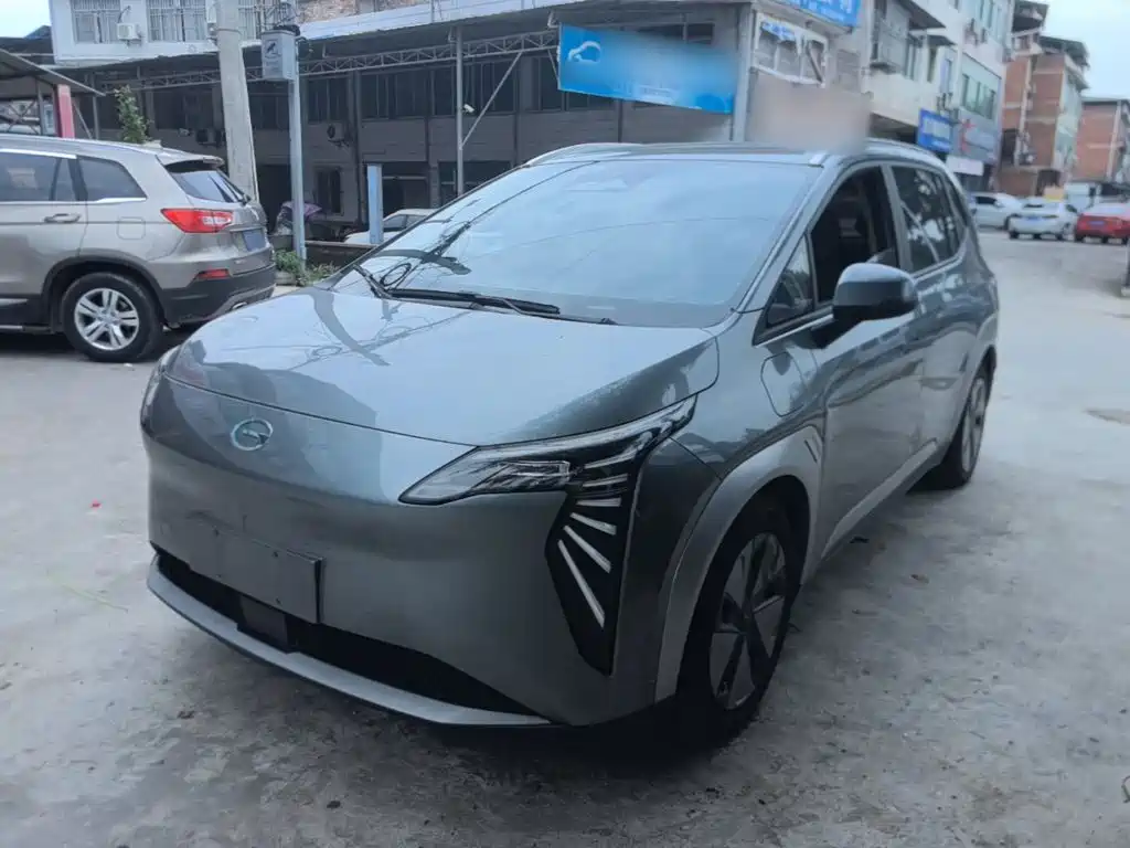 Similar car