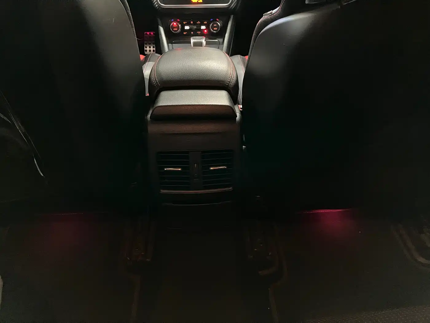 Mercedes-Benz A-Class AMG (Import) 2016 AMG A 45 4MATIC фото 15