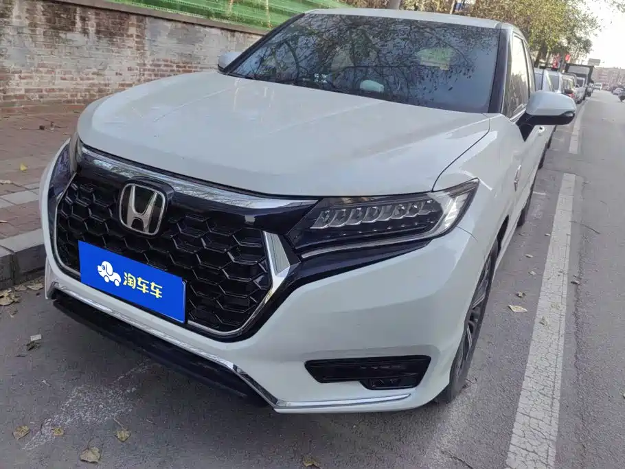 Фото 1 - Honda UR-V
