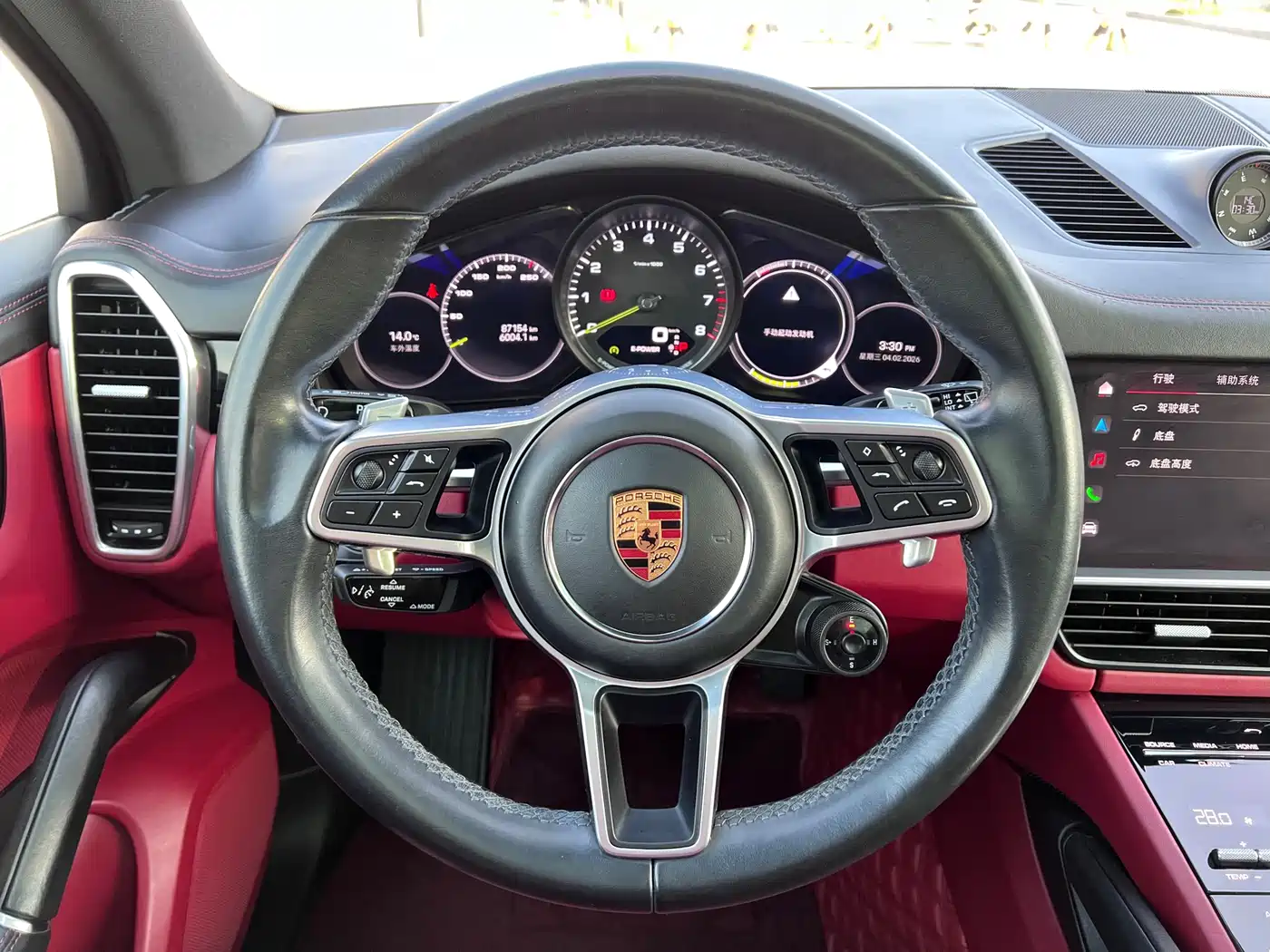 Porsche Cayenne New Energy 2022 Cayenne E-Hybrid 2.0T Platinum Edition фото 15