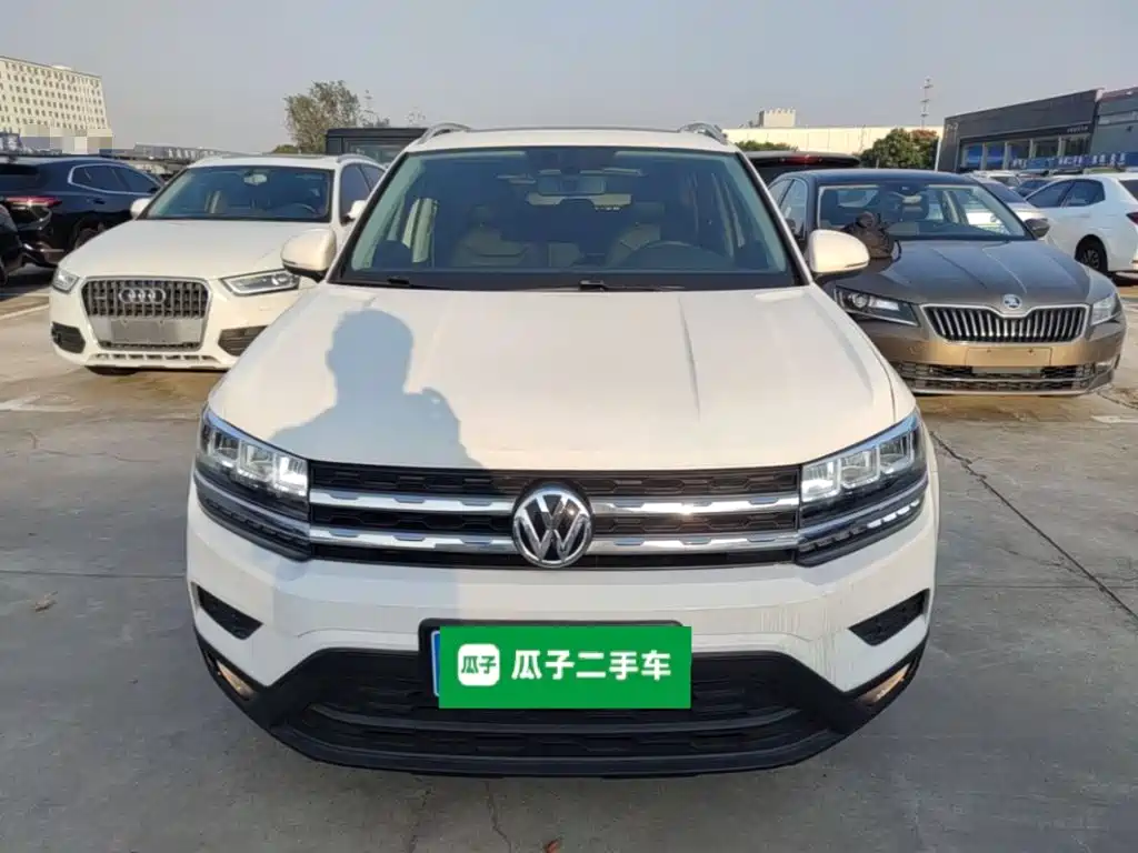 Volkswagen Tharu 2019 2019 280TSI 2WD Comfort Edition China VI