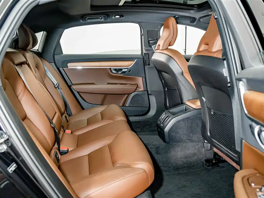 Volvo S90 2025 2025 B5 Zhiyi Luxury Edition