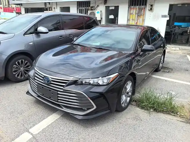 Toyota Avalon 2022