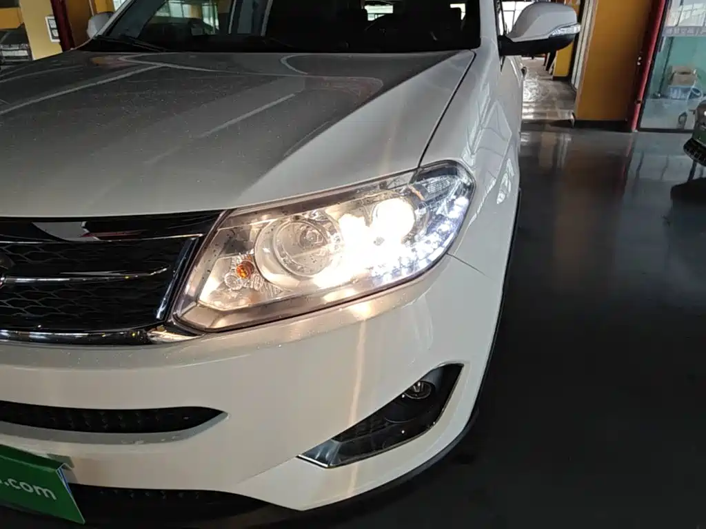 Chery Tiggo 5 2015 2015 2.0L CVT Family Premium