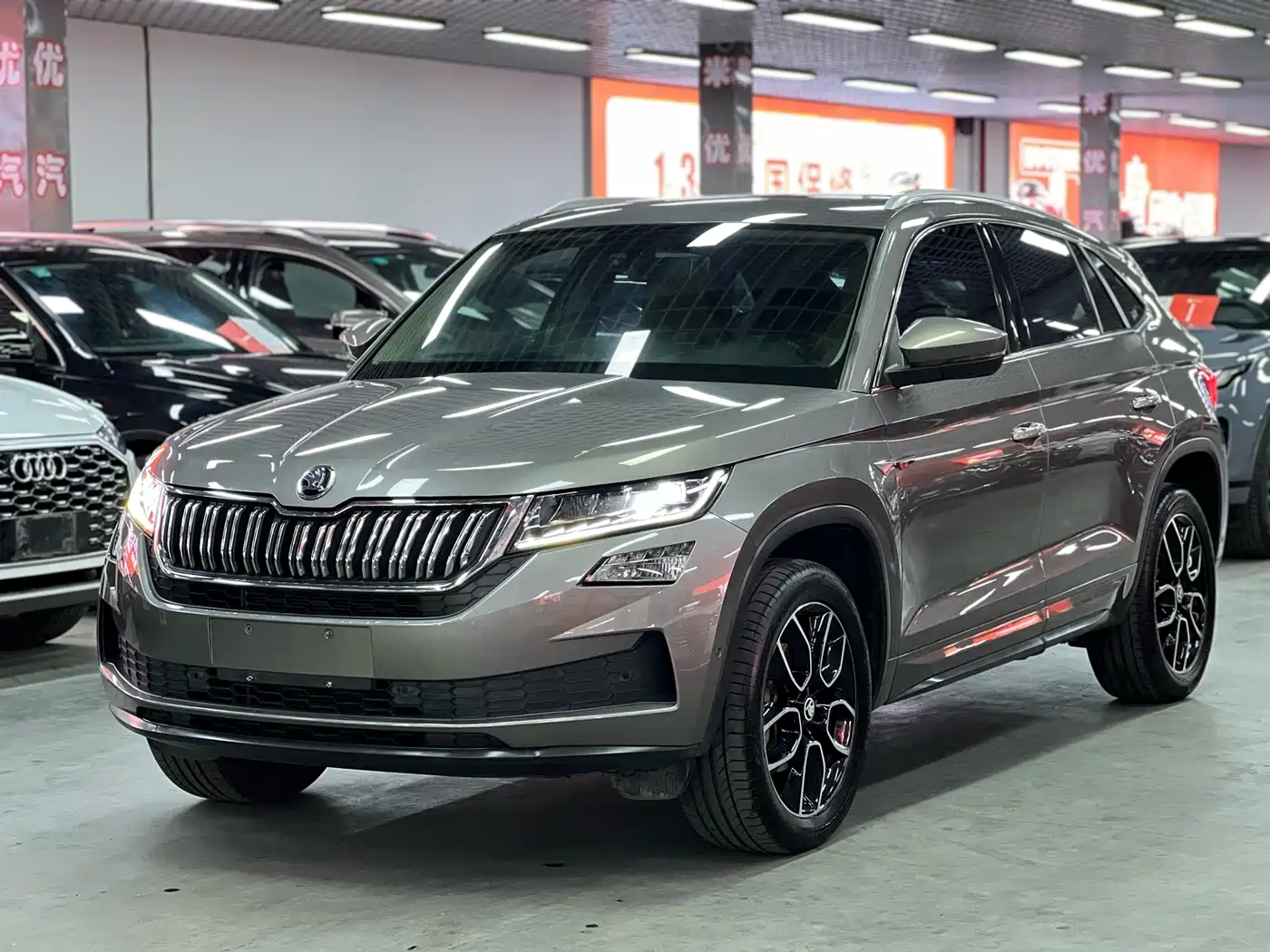 Škoda Kodiaq GT 2019 TSI330 2WD Luxury Edition China VI