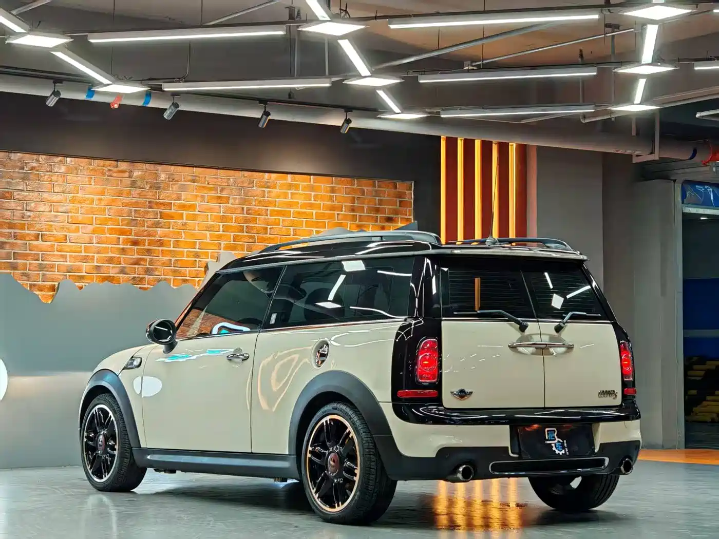 Фото 33 - MINI CLUBMAN
