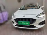 Photo 2 - Ford Focus