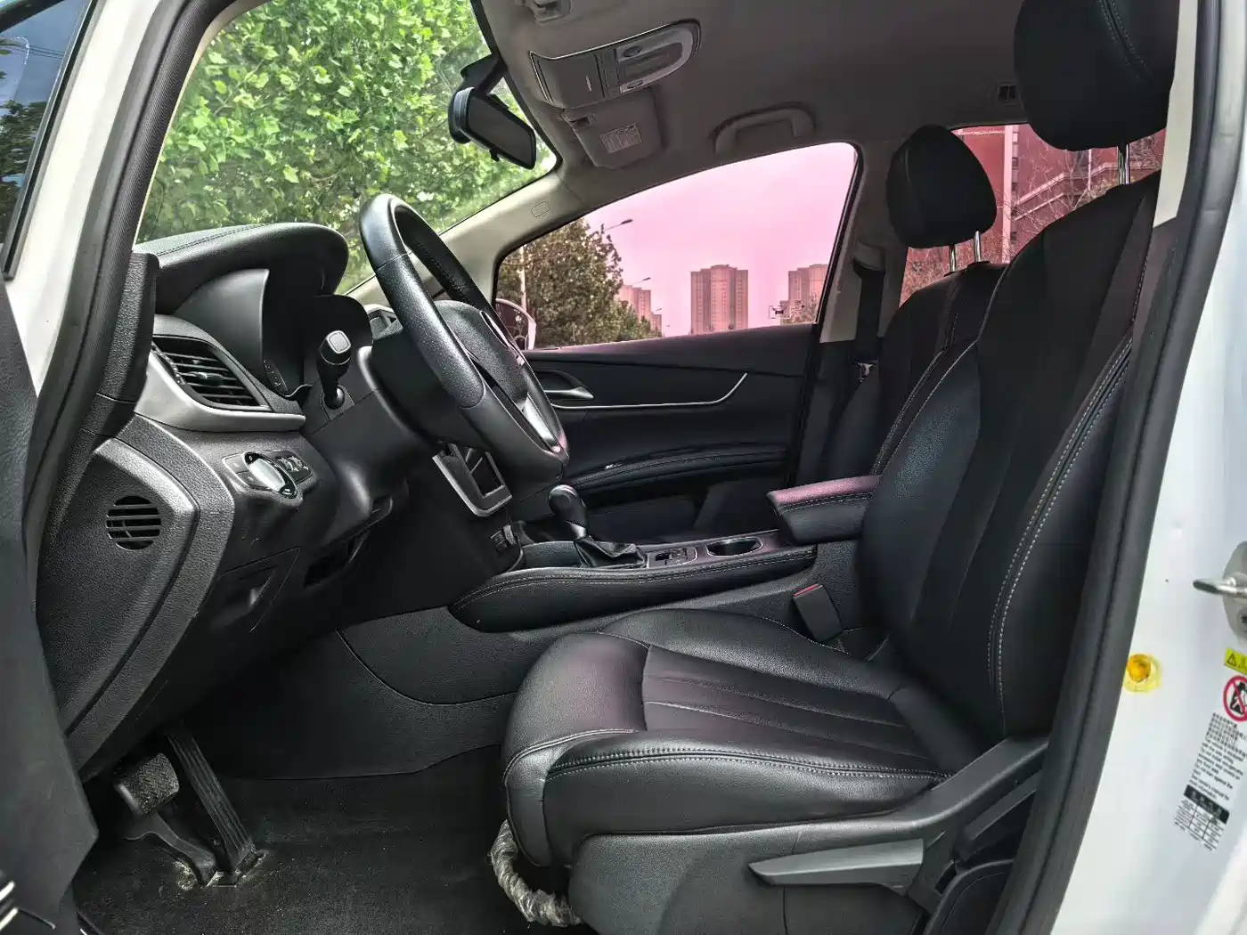 BYD Song MAX 2018 1.5T Auto Smart Connected Luxury 6-Seater фото 7