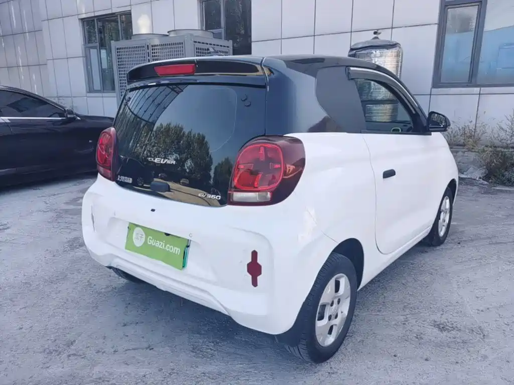 Roewe Clever 2021 2021 302km Excellence Edition