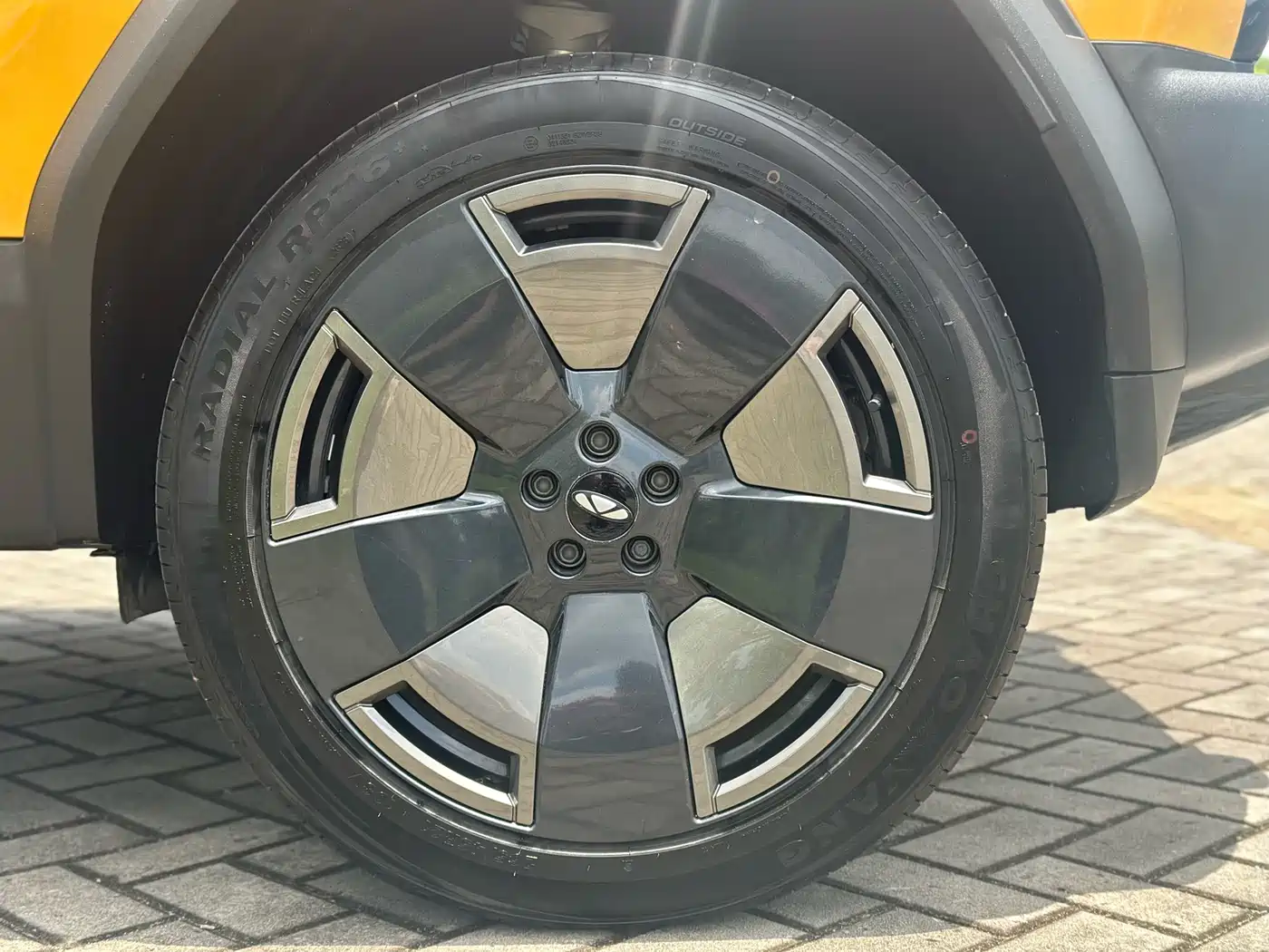 Chery Fengyun Storm X3L 2025 2025 Model 4WD Premium Edition