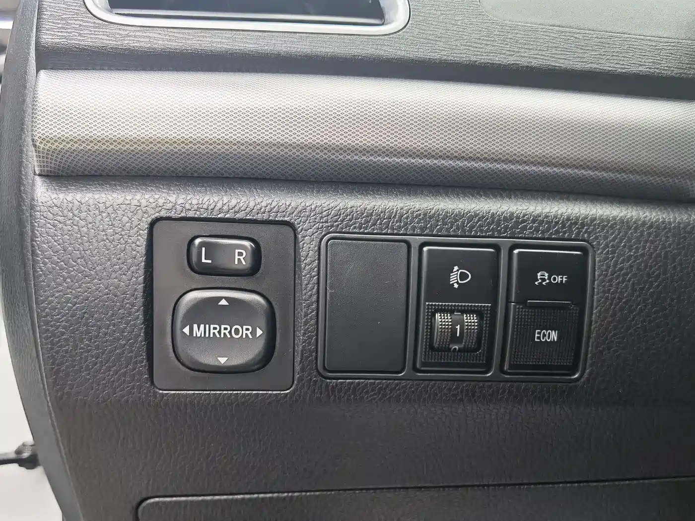 Haval M6 2019 1.5T DCT 2WD Value Edition (China VI) фото 14