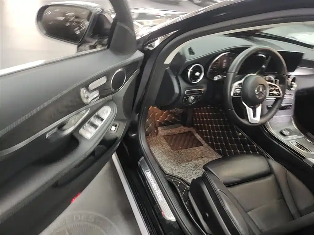 Mercedes-Benz C-Class 2019 Facelift C 260 L Sport фото 12