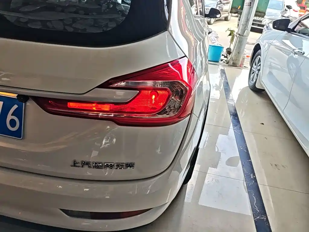Baojun 310W 2020 2020 1.5L Auto Sport Edition China VI