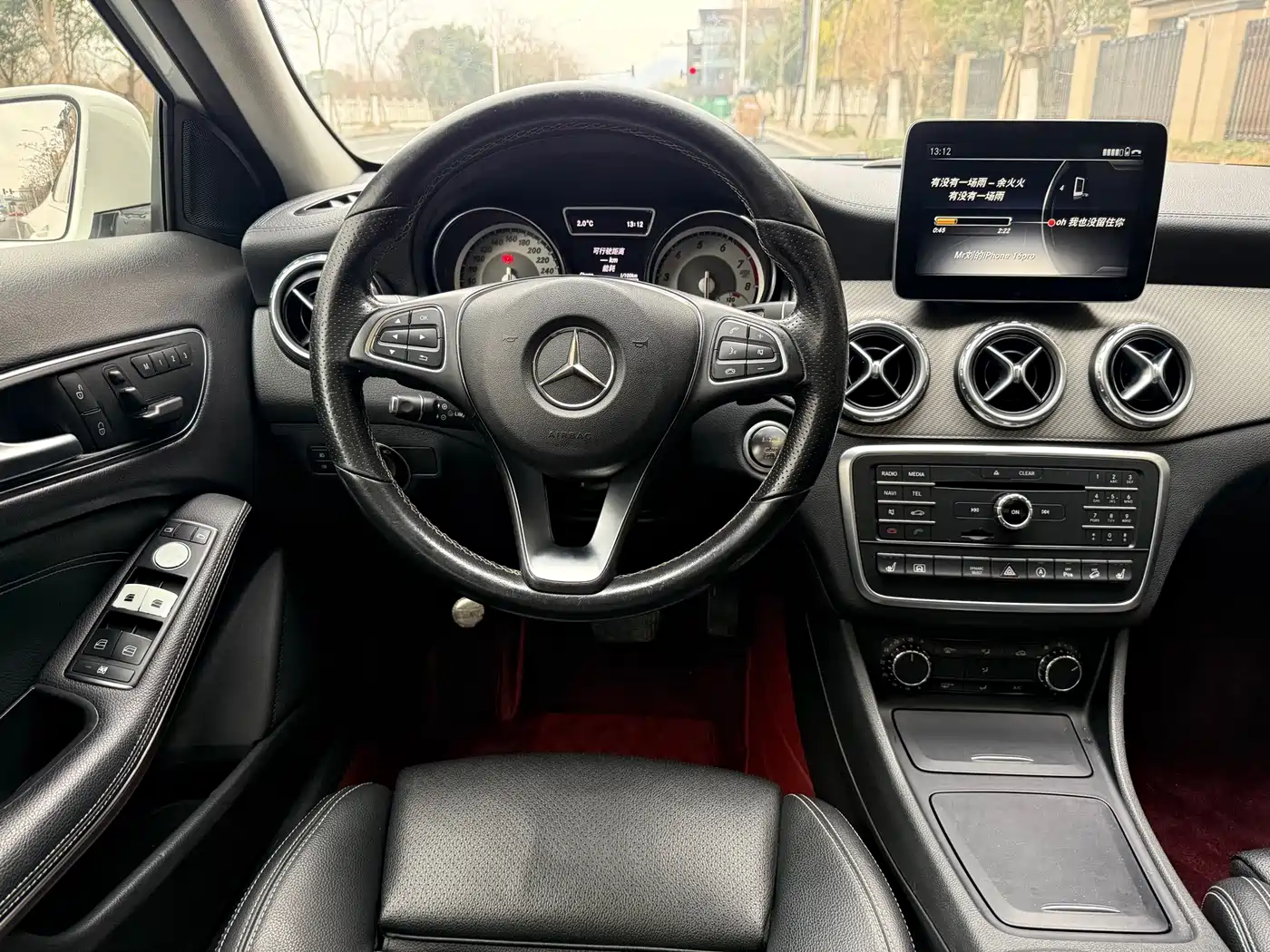 Mercedes-Benz GLA 2017 GLA 220 4MATIC Fashion фото 8