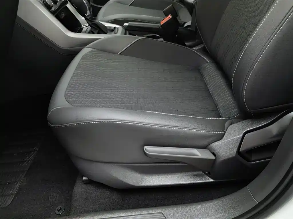 VOLKSWAGEN TU KAI