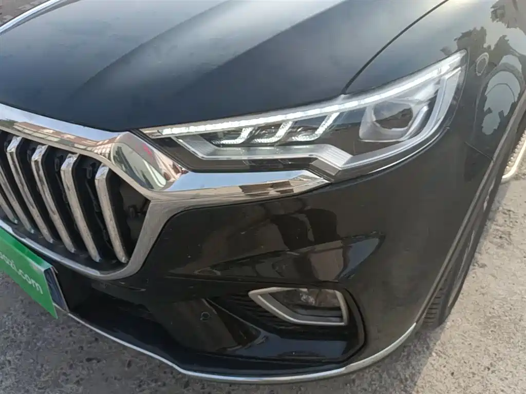Hongqi HS5 2022 Facelift 2.0T Smart Flag Enjoyment Edition фото 24