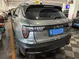Photo 4 - Lynk & Co 01