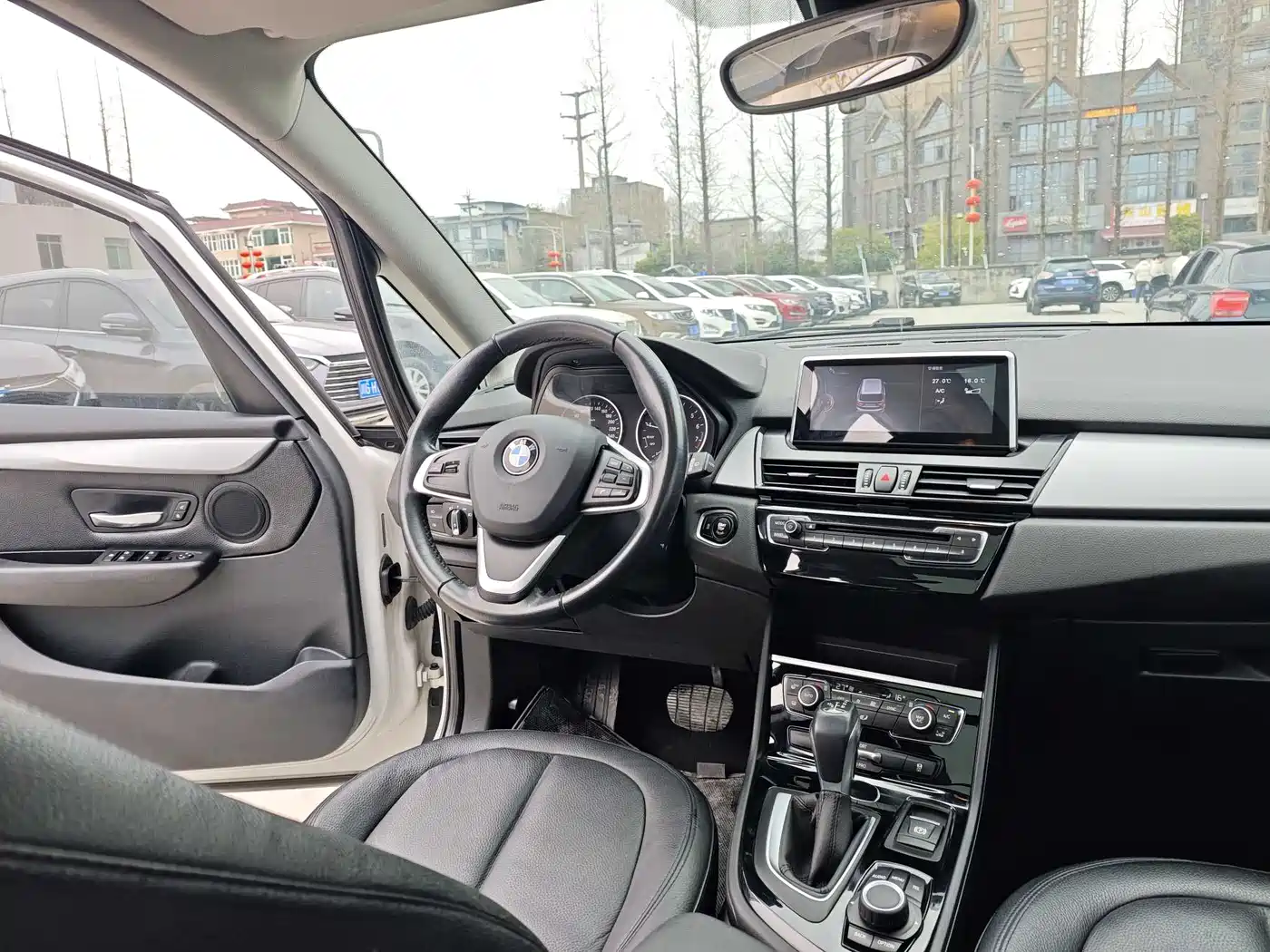 BMW 2 Series Gran Tourer 2015 218i Leading фото 4